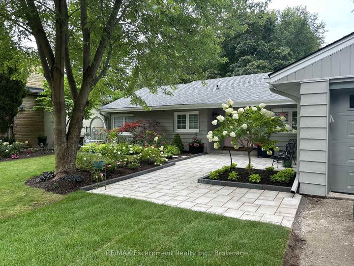 Photo 32 at 3136 Princess Boulevard, Roseland, Burlington