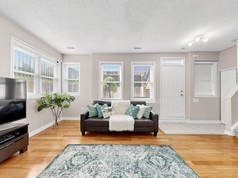 Photo 1 at 76 - 760 Lawrence Avenue W, Glen Park, Toronto
