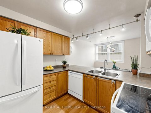 Photo 9 at 76 - 760 Lawrence Avenue W, Glen Park, Toronto
