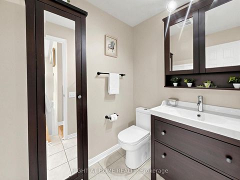 Photo 11 at 76 - 760 Lawrence Avenue W, Glen Park, Toronto