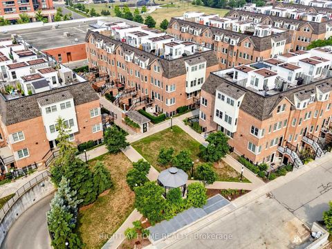 Photo 32 at 76 - 760 Lawrence Avenue W, Glen Park, Toronto