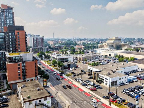 Photo 37 at 76 - 760 Lawrence Avenue W, Glen Park, Toronto