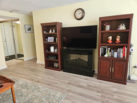 Photo 10 at 817 - 20 Dean Park Road, Rouge E11, Toronto