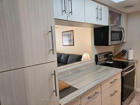 Photo 13 at 817 - 20 Dean Park Road, Rouge E11, Toronto