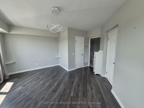Photo 7 at 513 - 160 Wellington Street, Aurora Village, Aurora