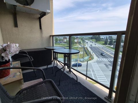 Photo 15 at 513 - 160 Wellington Street, Aurora Village, Aurora