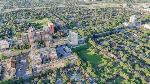 Photo 3 at 520 - 3220 Sheppard Avenue E, Sullivan, Toronto