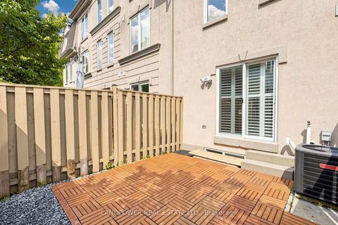 Photo 34 at 13 David Dunlap Circle, Don Mills, Toronto