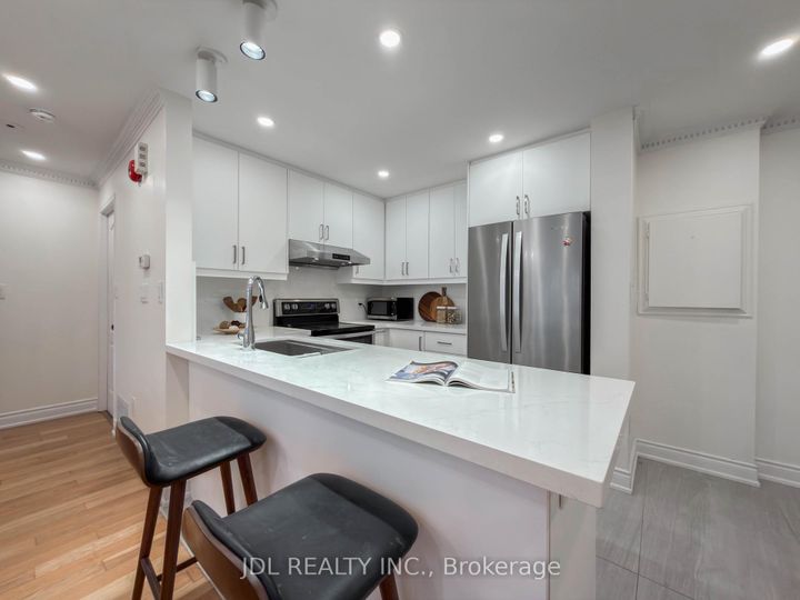 Photo 6 at C17 - 108 Finch Avenue W, Newtonbrook West, Toronto