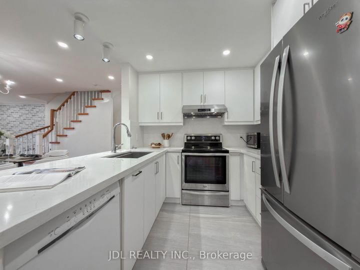 Photo 9 at C17 - 108 Finch Avenue W, Newtonbrook West, Toronto