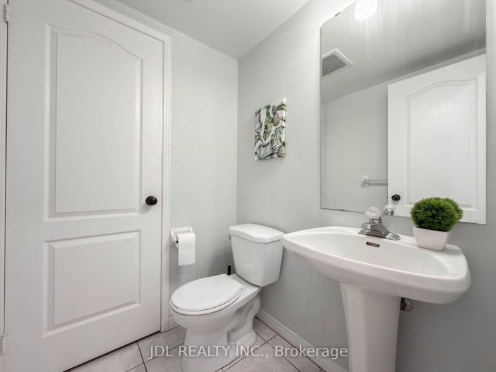 Photo 22 at C17 - 108 Finch Avenue W, Newtonbrook West, Toronto