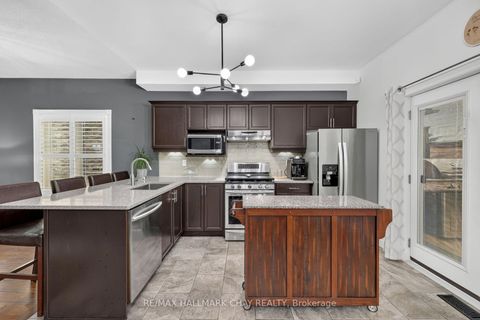 Photo 12 at 1925 Emerald Court, Alcona, Innisfil