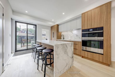 Photo 5 at 431 Roxton Road, Little Italy, Toronto