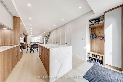 Photo 7 at 431 Roxton Road, Little Italy, Toronto