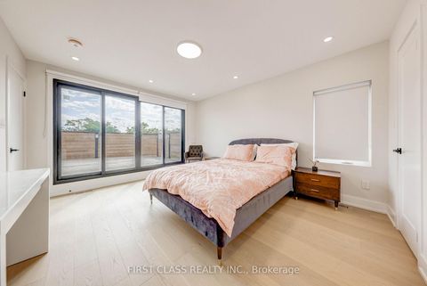 Photo 21 at 431 Roxton Road, Little Italy, Toronto