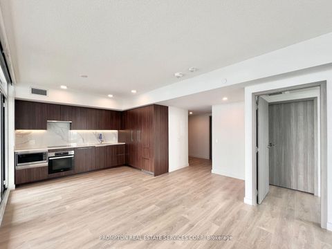 Photo 1 at 4210 - 1 Concord cityplace Way, Waterfront Communities C1, Toronto