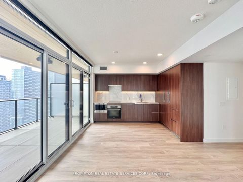 Photo 3 at 4210 - 1 Concord cityplace Way, Waterfront Communities C1, Toronto