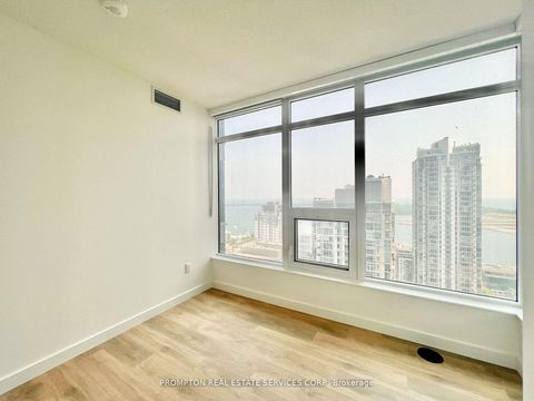 Photo 4 at 4210 - 1 Concord cityplace Way, Waterfront Communities C1, Toronto