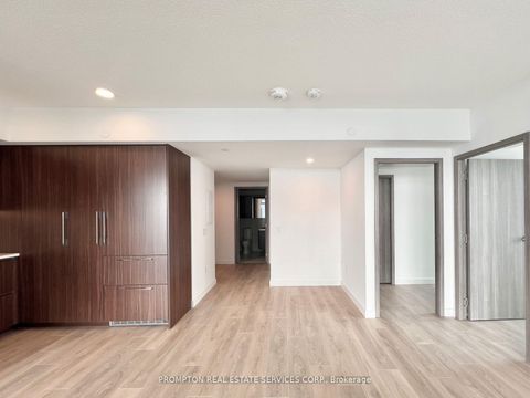 Photo 17 at 4210 - 1 Concord cityplace Way, Waterfront Communities C1, Toronto