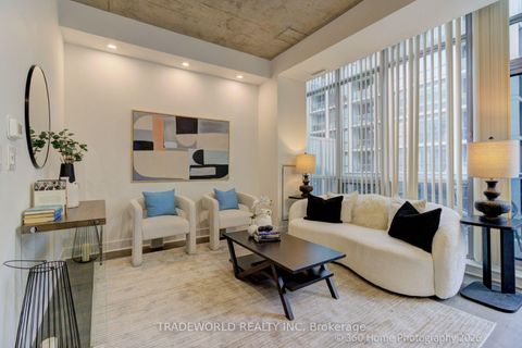 Photo 6 at 603 - 399 Adelaide Street W, Waterfront Communities C1, Toronto