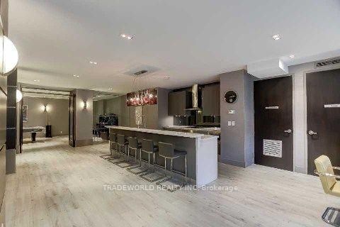 Photo 27 at 603 - 399 Adelaide Street W, Waterfront Communities C1, Toronto