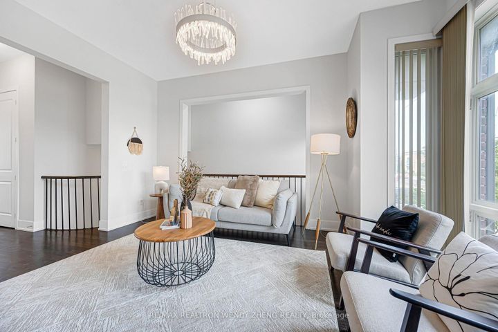 Photo 18 at 9184 Bathurst Street, Patterson, Vaughan