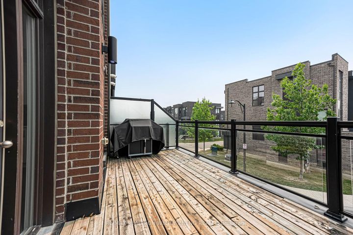 Photo 20 at 9184 Bathurst Street, Patterson, Vaughan