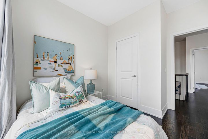 Photo 25 at 9184 Bathurst Street, Patterson, Vaughan