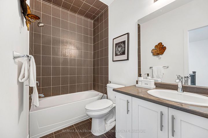 Photo 29 at 9184 Bathurst Street, Patterson, Vaughan