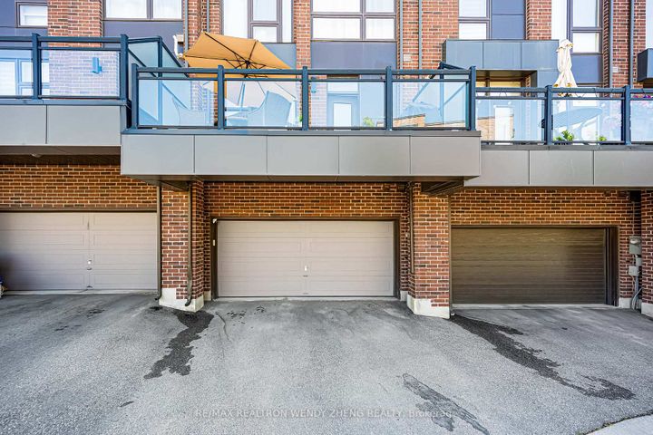 Photo 34 at 9184 Bathurst Street, Patterson, Vaughan