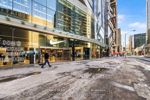 Photo 4 at 6010 - 1 Bloor Street E, Yonge Corridor, Toronto