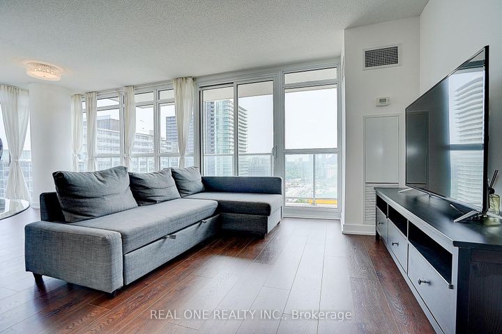 Photo 15 at 1501 - 121 Mcmahon Drive, Bayview Village, Toronto