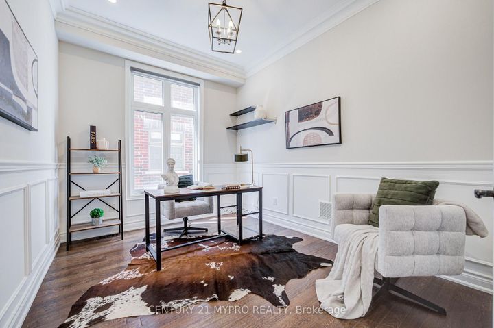 Photo 14 at 6 Tralee Court, Angus Glen, Markham