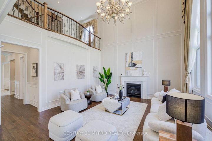 Photo 16 at 6 Tralee Court, Angus Glen, Markham