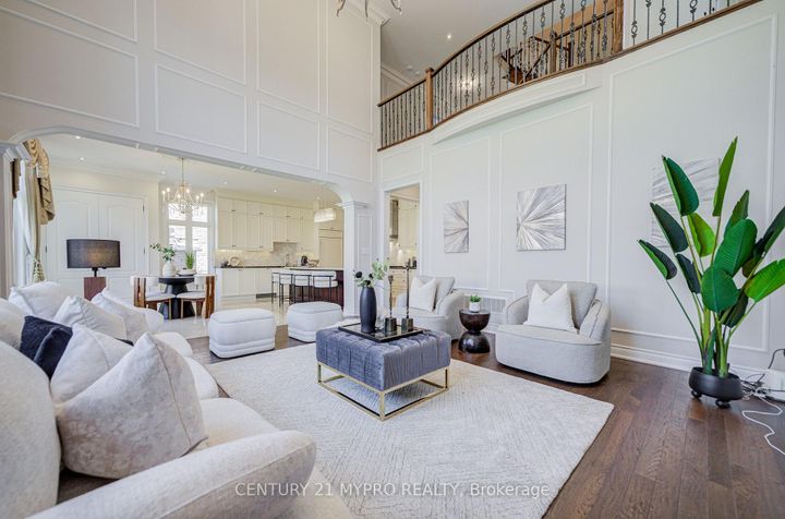 Photo 18 at 6 Tralee Court, Angus Glen, Markham