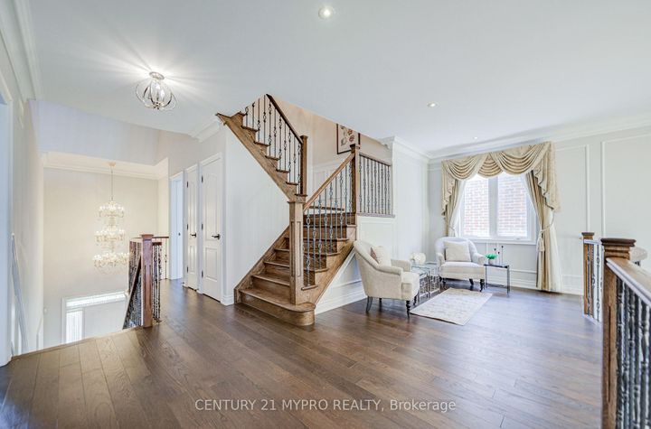Photo 29 at 6 Tralee Court, Angus Glen, Markham