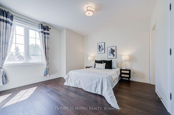 Photo 36 at 6 Tralee Court, Angus Glen, Markham