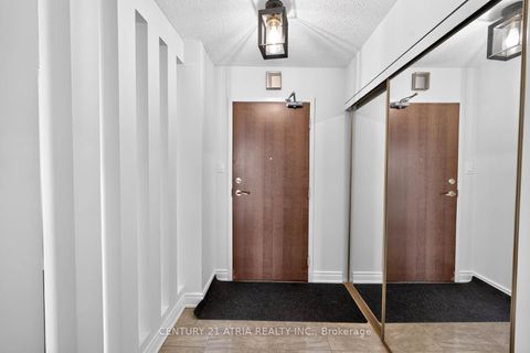 Photo 5 at 1606 - 2350 Bridletowne Circle, L'Amoreaux, Toronto