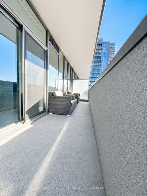 Photo 20 at 301 - 20 Gatineau Drive, Beverley Glen, Vaughan