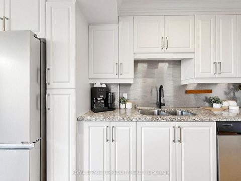 Photo 18 at 402 - 60 Montclair Avenue, Forest Hill South, Toronto