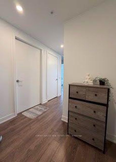 Photo 7 at 901 - 30 Samuel Wood Way, City Centre West, Toronto