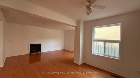 Photo 2 at 711 Irwin Crescent, Leslie Valley, Newmarket