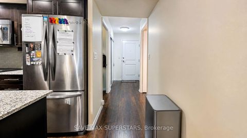 Photo 10 at 714 - 35 Bastion Street, Niagara, Toronto