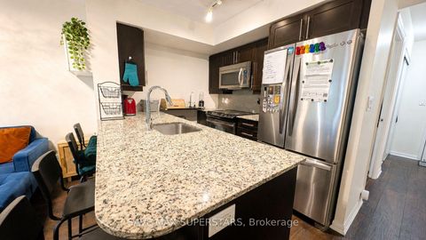 Photo 16 at 714 - 35 Bastion Street, Niagara, Toronto