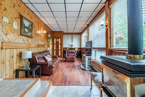 Photo 6 at 87 Hullmar Drive, Black Creek, Toronto