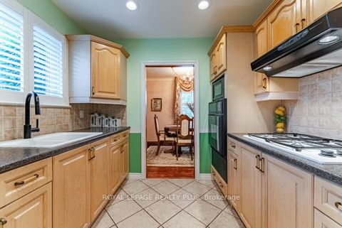 Photo 15 at 87 Hullmar Drive, Black Creek, Toronto