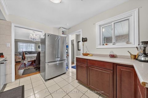 Photo 10 at 66 Bushwood Court, Malvern, Toronto