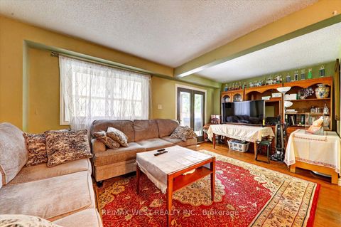 Photo 13 at 66 Bushwood Court, Malvern, Toronto