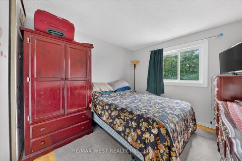 Photo 18 at 66 Bushwood Court, Malvern, Toronto