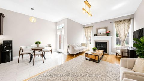 Photo 2 at 176 Sir Sanford Fleming Way, Patterson, Vaughan
